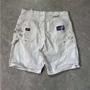 2000s Vintage Dickies Painter Distressed White Carpenter Shorts Size 34